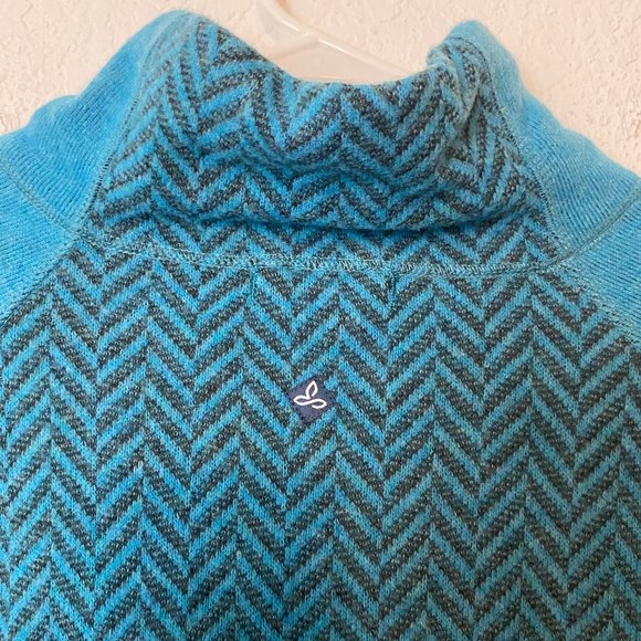 Prana Blue Sweater Women Large - Picture 10 of 11